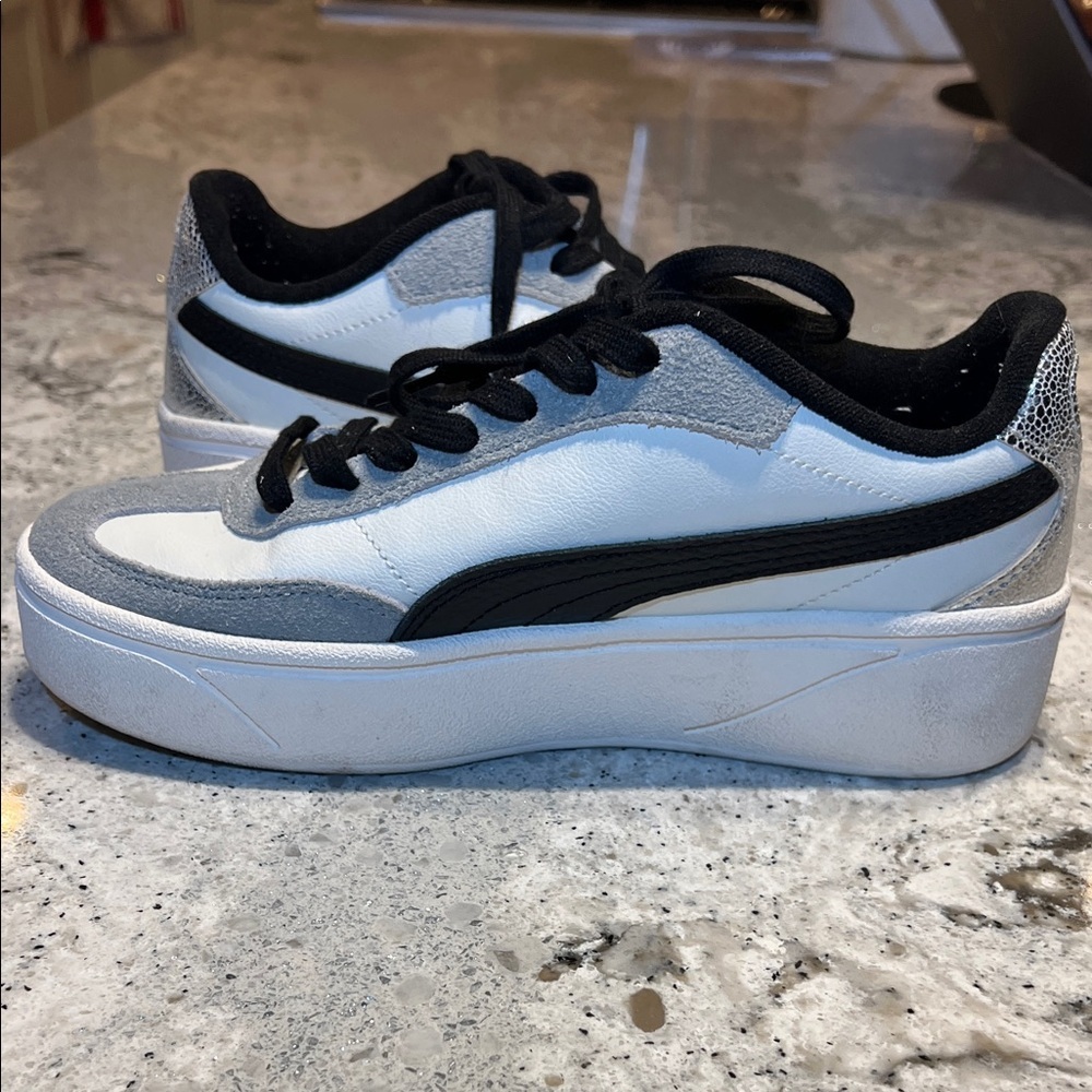 PUMA Club II Era Platform White and Black Sneakers Size 8.5 - Picture 9 of 11